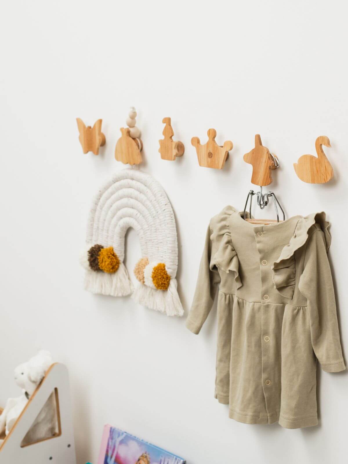 ✤ Button Wall Hooks ✤ In Stock at ChildUniverse ✓