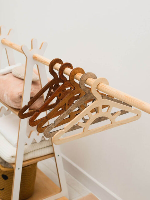 kids wooden hangers