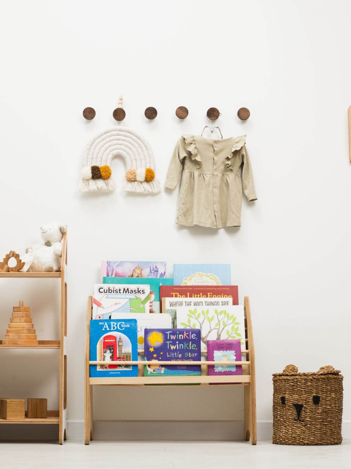 Nursery Wall Hangers Dino Theme, Wooden Wall Hooks for Boys Room,  Decorative Wall Hooks, Kids Bedroom Decor, Baby Hangers, Gift for Kids 