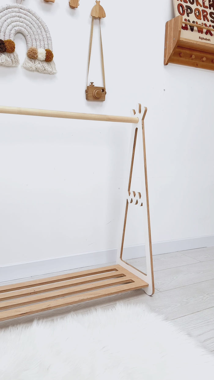 ✿ Wooden Children's Clothing Rack ✿ ChildUniverse